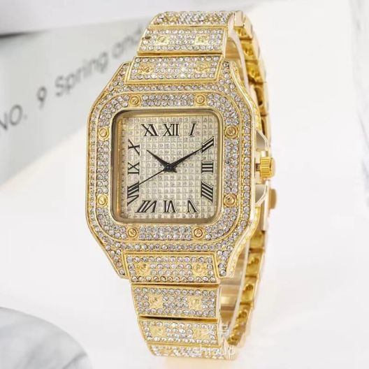 Sparkling Splendor: Diamond Luxury Watch