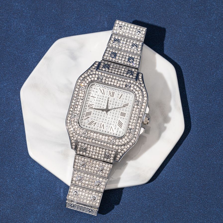 Sparkling Splendor: Diamond Luxury Watch